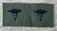 Insignes col dentiste us - col,