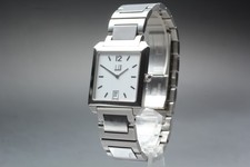 [N COMME NEUF] Montre Qz pour