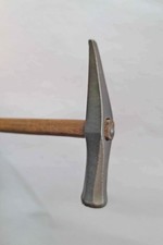 Marteau ancien horloger