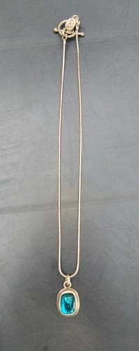 Collier ubu paris - un,
