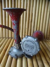 Klaxon FIAMM ITALY trompette vintage / Non testés / bien lire l'annonce svp