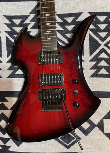 Electric guitar rich - guitar, b.c.