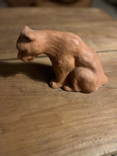 Sculpture panthère terre