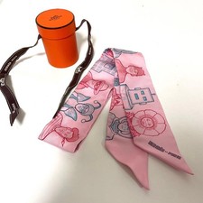 Foulard Hermès code robe soie