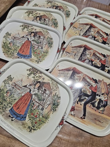 Plateaux tôle folklore - 8, en