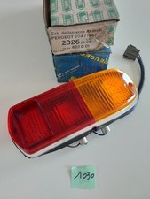 PEUGEOT  204 : FEU ARRIERE DROIT  (204 CC /LANCIA FULVIA ZAGATO /SEIMA / NEUF)