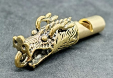 Sculpture pendentif sifflet de