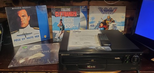 588 laserdisc pioneer - 588,