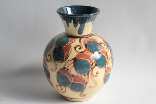 Vase terre vernissée - , rené