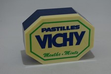 Antique 1992 box gingham