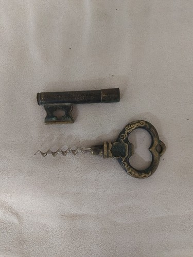 Ancien tire bouchon bronze - bouchon, en