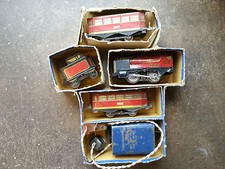 train locomotive vapeur  LR wagon et transformateur 110 v  d'origine 