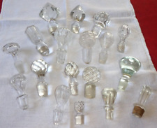 Lot de 18 anciens bouchons à