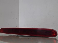 Feu arriere stop central