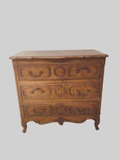 Commode sculpté style Louis