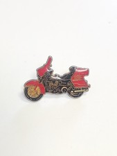 Pin's ancien moto vintage