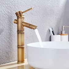Robinet de lavabo en laiton
