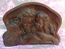 Fronton d'Armoire XVIII-XIX