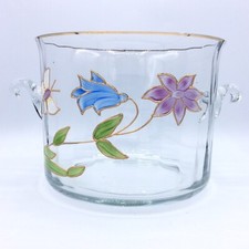 Seau à champagne en verre soufflé et peint à décor floral et papillon Paul Nagel