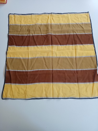 Authentique foulard pierre - -authentique,