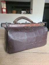 Ancienne sacoche de medecin en