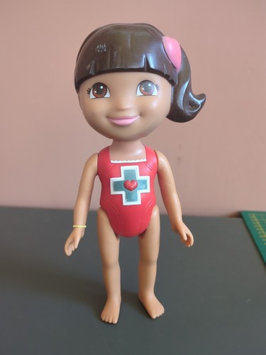 Poupée dora exploratrice - dora, l'exploratrice