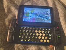 RARE T-Mobile Sidekick Bundle