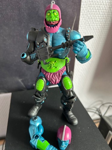 Trap jaw motuc - trap,