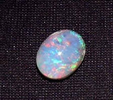 Opale Sur Plaque De Support