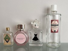 Lot A de 4 flacons vides 