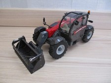 UNIVERSAL HOBBIES TELESCOPIC MASSEY FERGUSON 9407 1/32 AGRICOLE 
