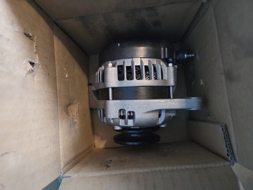 Alternateur toyota oem - alternateur,