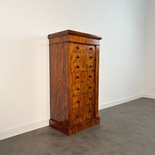 Petite commode Wellington