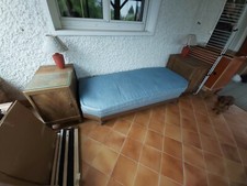 canapé ancien avec deux