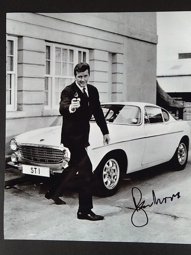 Photo signée sir roger moore - signée,