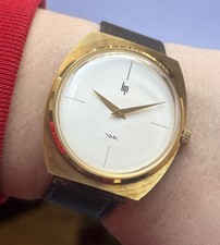 NEUVE MONTRE HOMME SANS MOUVEMENT MARQUE LIP ELECTRONIC ACIER 1970 @ LIP R050