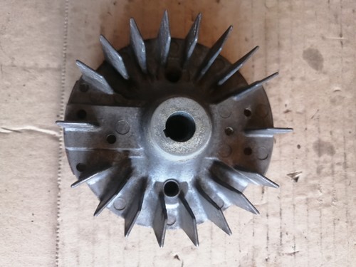 Volant moteur zenoah - volant,