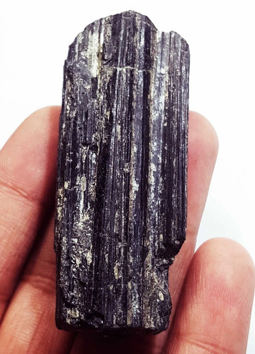 260 tourmaline noire - tourmaline,