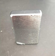 Briquet Zippo Classic Flip Top