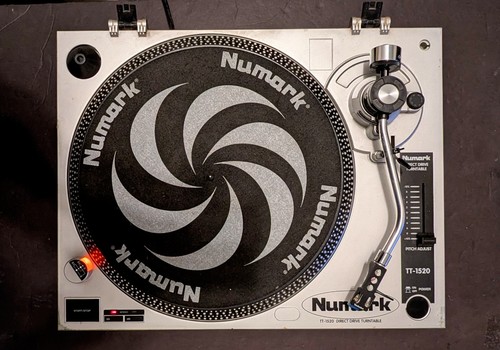Used numark 1520 turntable - numark,