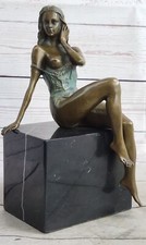 Signée Décor Bronze