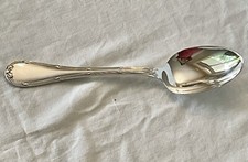 CUILLERE DE TABLE EN METAL