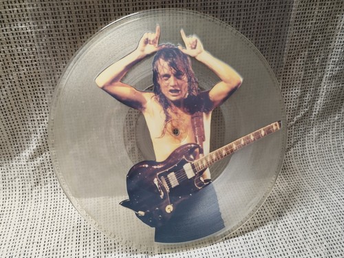 Maxi angus young - ac,