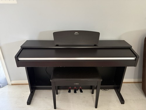 Yamaha arius black - arius,