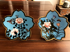 2 assiettes en émaux