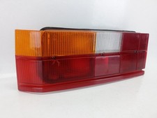 FEU ARRIÈRE GAUCHE / 160306