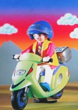 Playmobil -- Pièce de rechange -- Scooter 3946 --