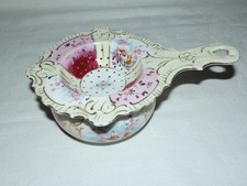 TASSE PASSE THE PORCELAINE DE VIENNE XIXE DECO FLORALE