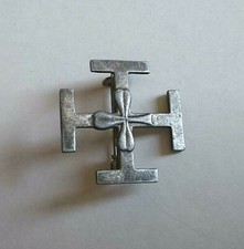 Ancien, pins,broche croix