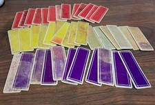 Jeton En Os Vintage Nain Jaune